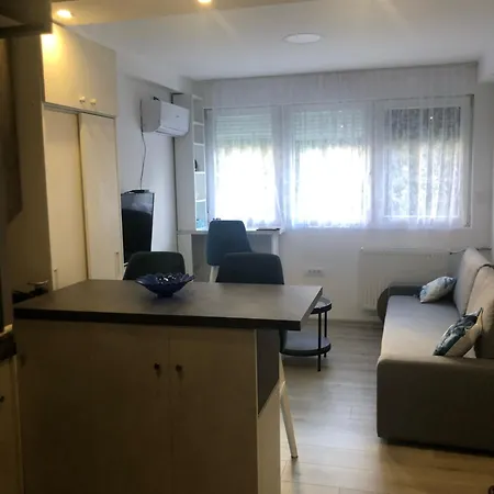 Апартаменты Stan Na Dan Белград